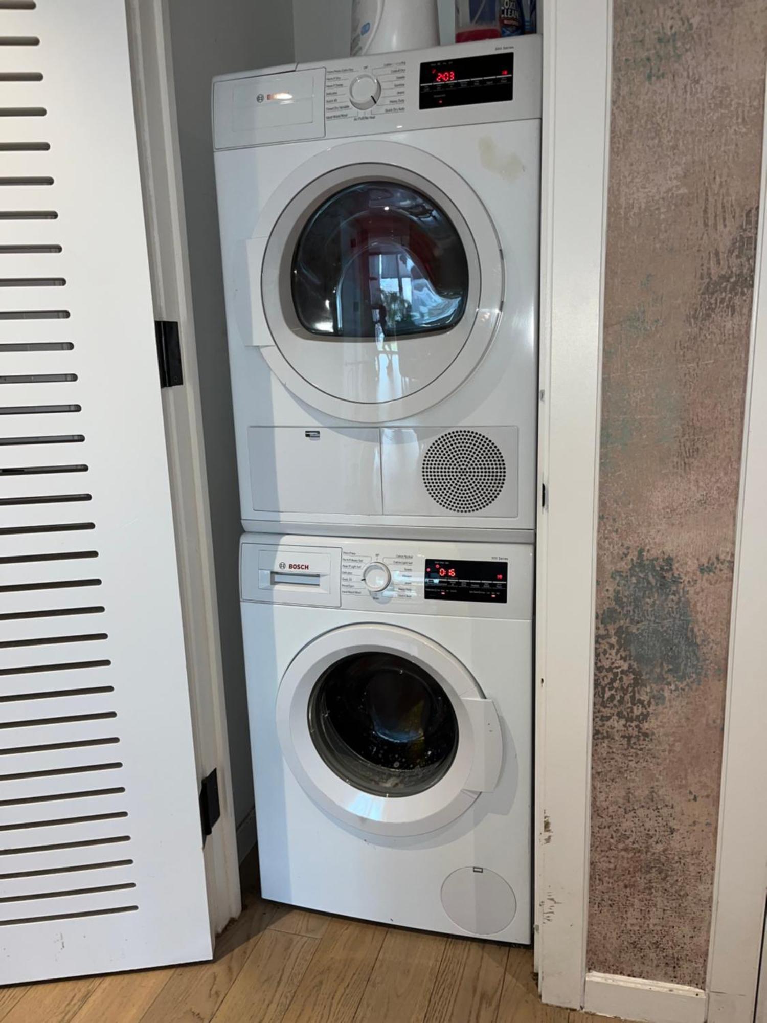 Luxury In Little Italy 2 Bedroom Private Balcony *