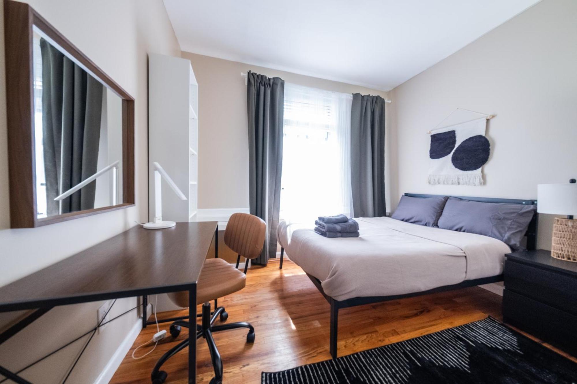 Apartment 3 Bedroom In Manhattan New York