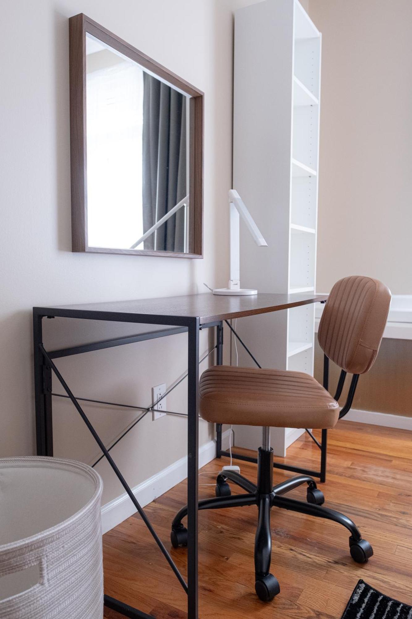 3 Bedroom In Manhattan Apartment *