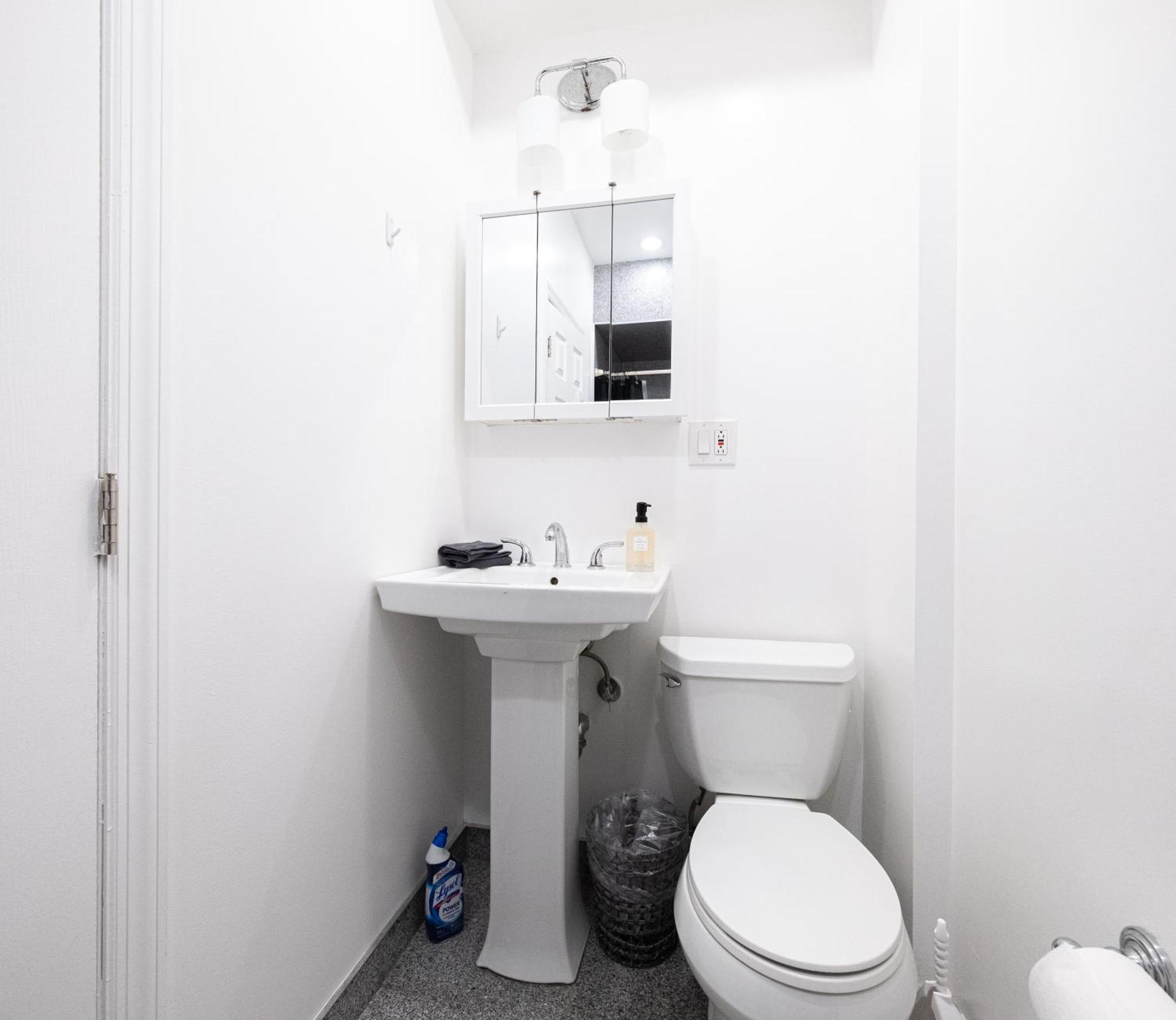 Apartment 3 Bedroom In Manhattan New York