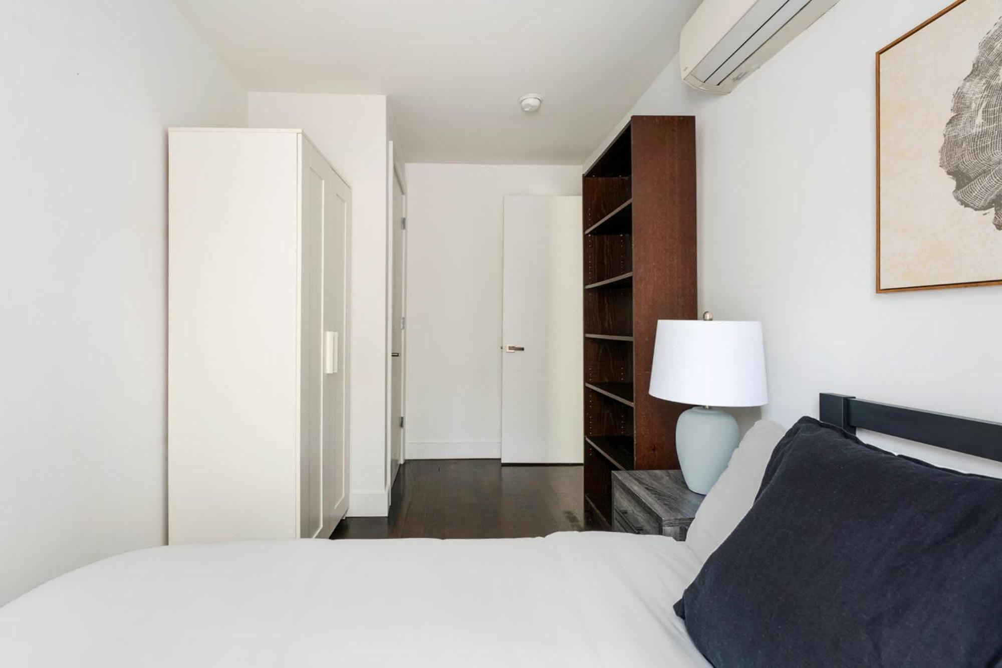 39-2 Renovated 3br Prime Hudson Yards Area Apartment New York