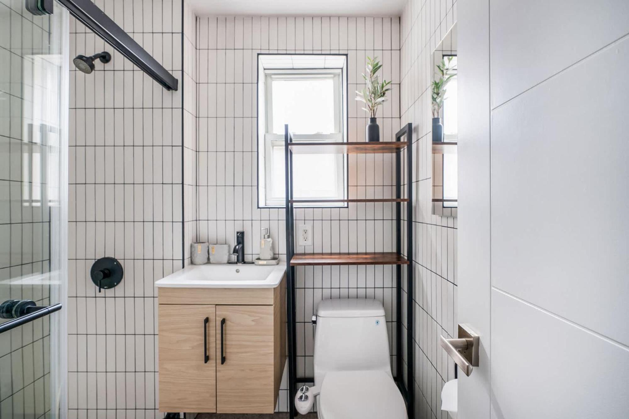 39-2 Renovated 3br Prime Hudson Yards Area Apartment New York