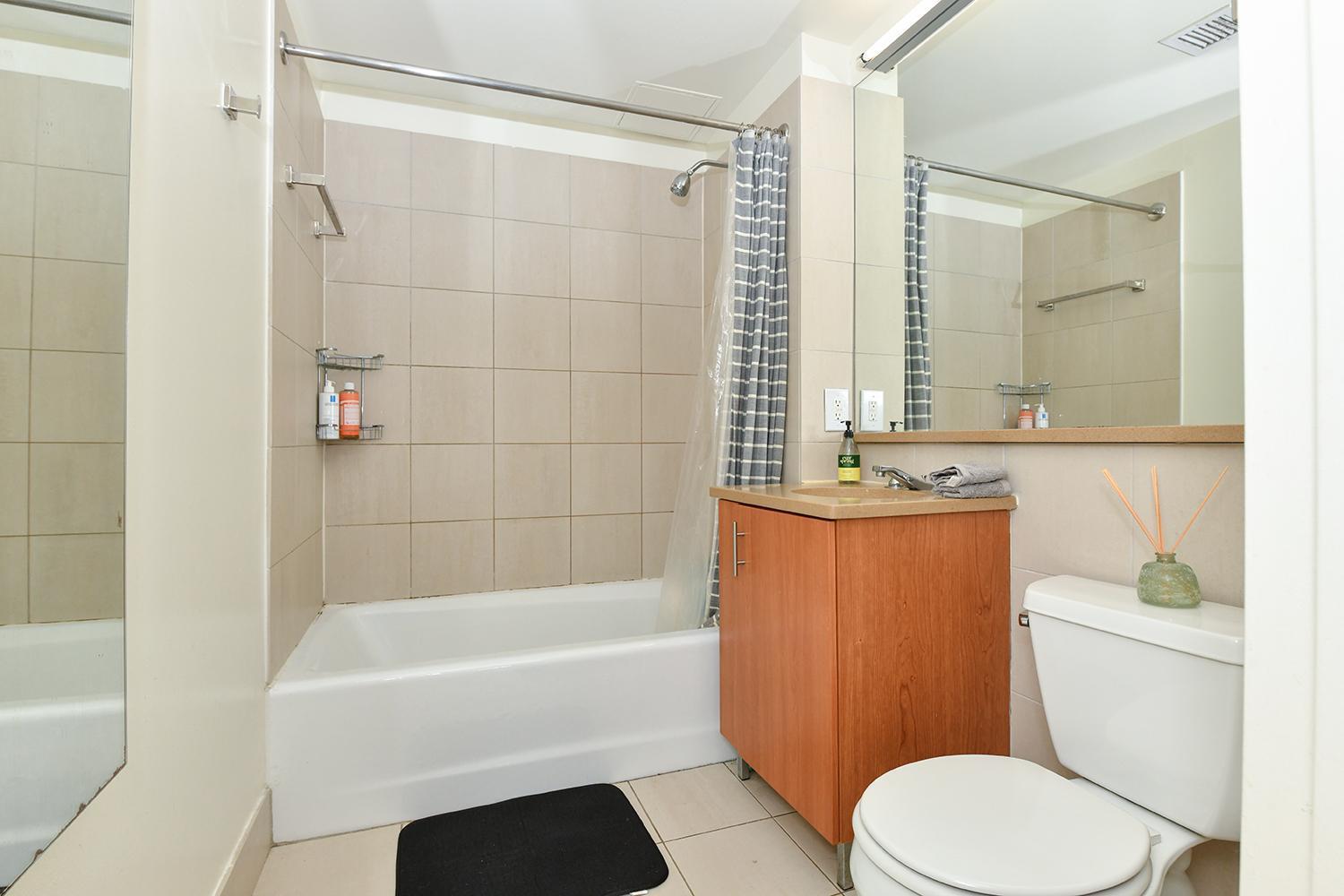 Modern Times Square 1 Bedroom Retreat Apartment