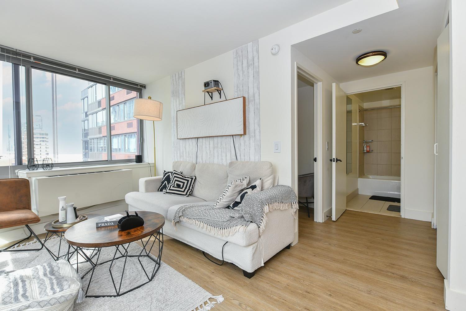 Apartment Modern Times Square 1 Bedroom Retreat