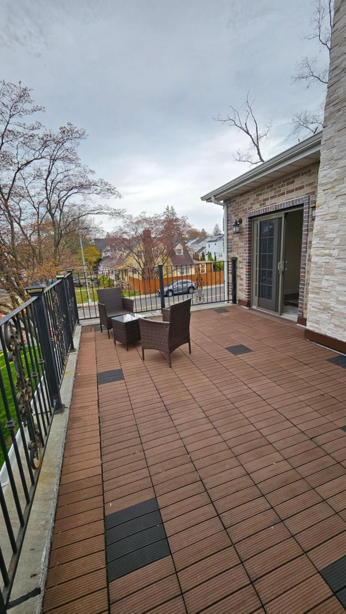 Luxury Hotel-style In Queens,