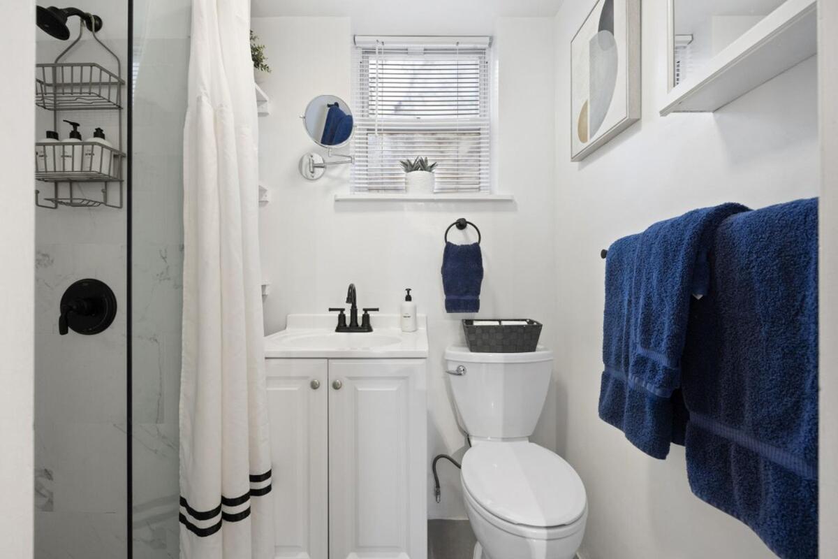 Haven In Times Square & Nearby Restaurants Apartment *