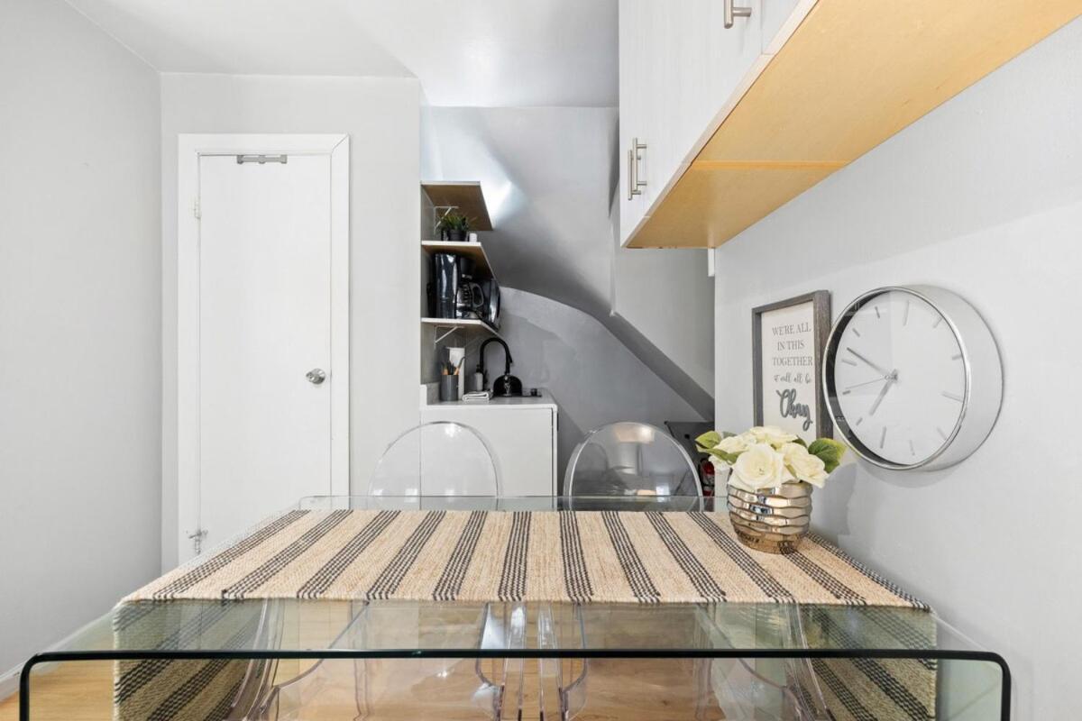 Haven In Times Square & Nearby Restaurants