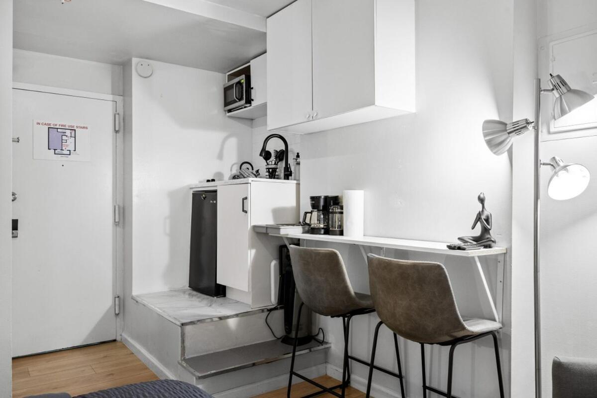 Elevate At Times Square - Cozy In Times Square And Nearby Restaurants Apartment