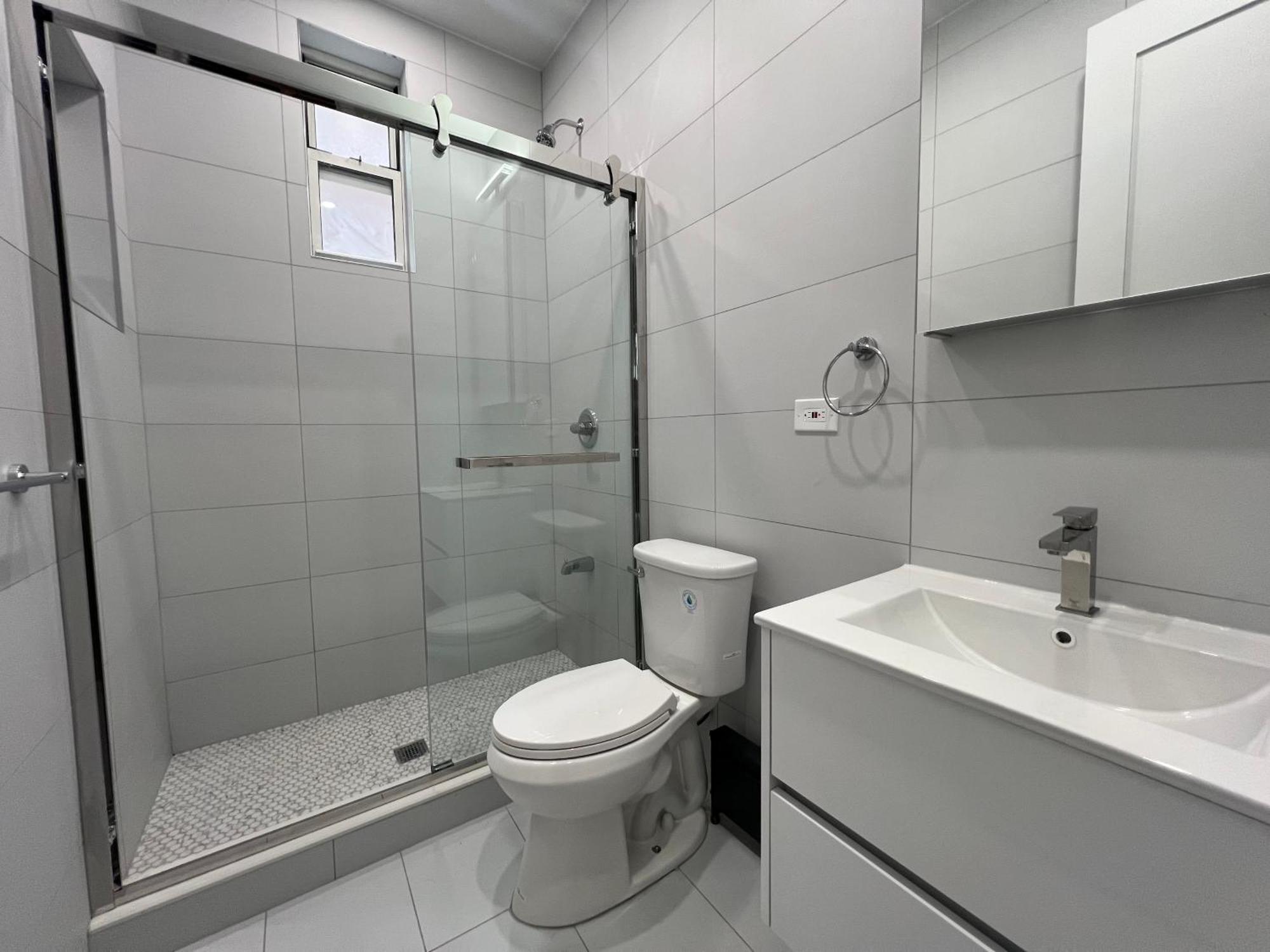 The Avalon Luxe Apartment *
