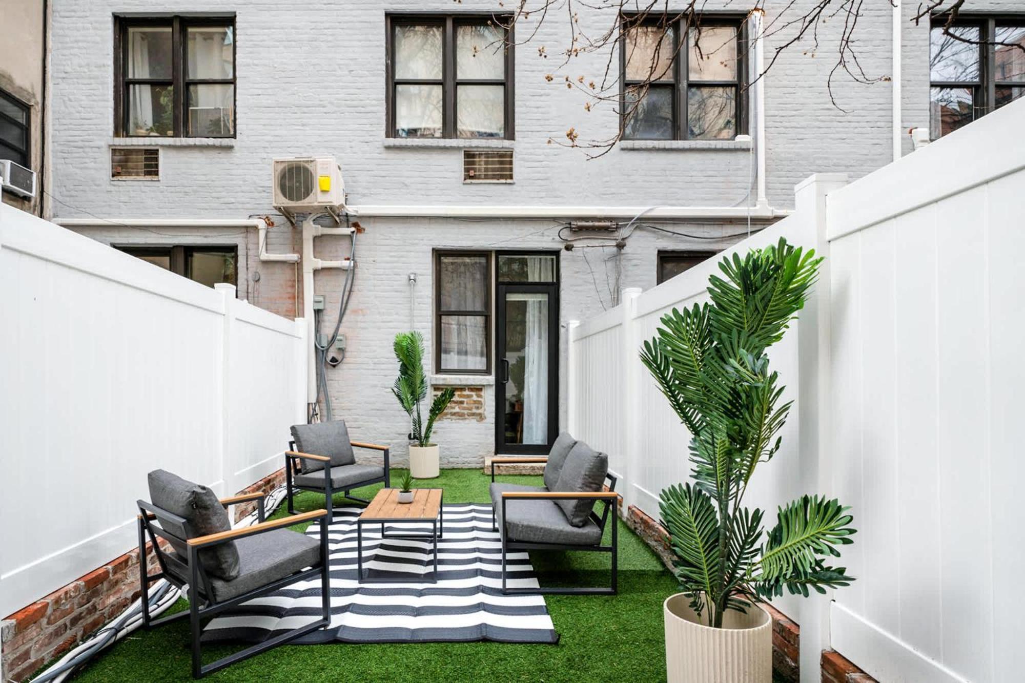 319-b Sleek Modern 1br W Outdoor Space Union Square Wd In Unit *
