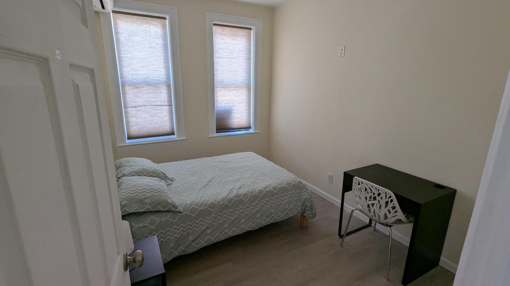 Cozy Private In Brooklyn By The Park, 3 Min From The Train *