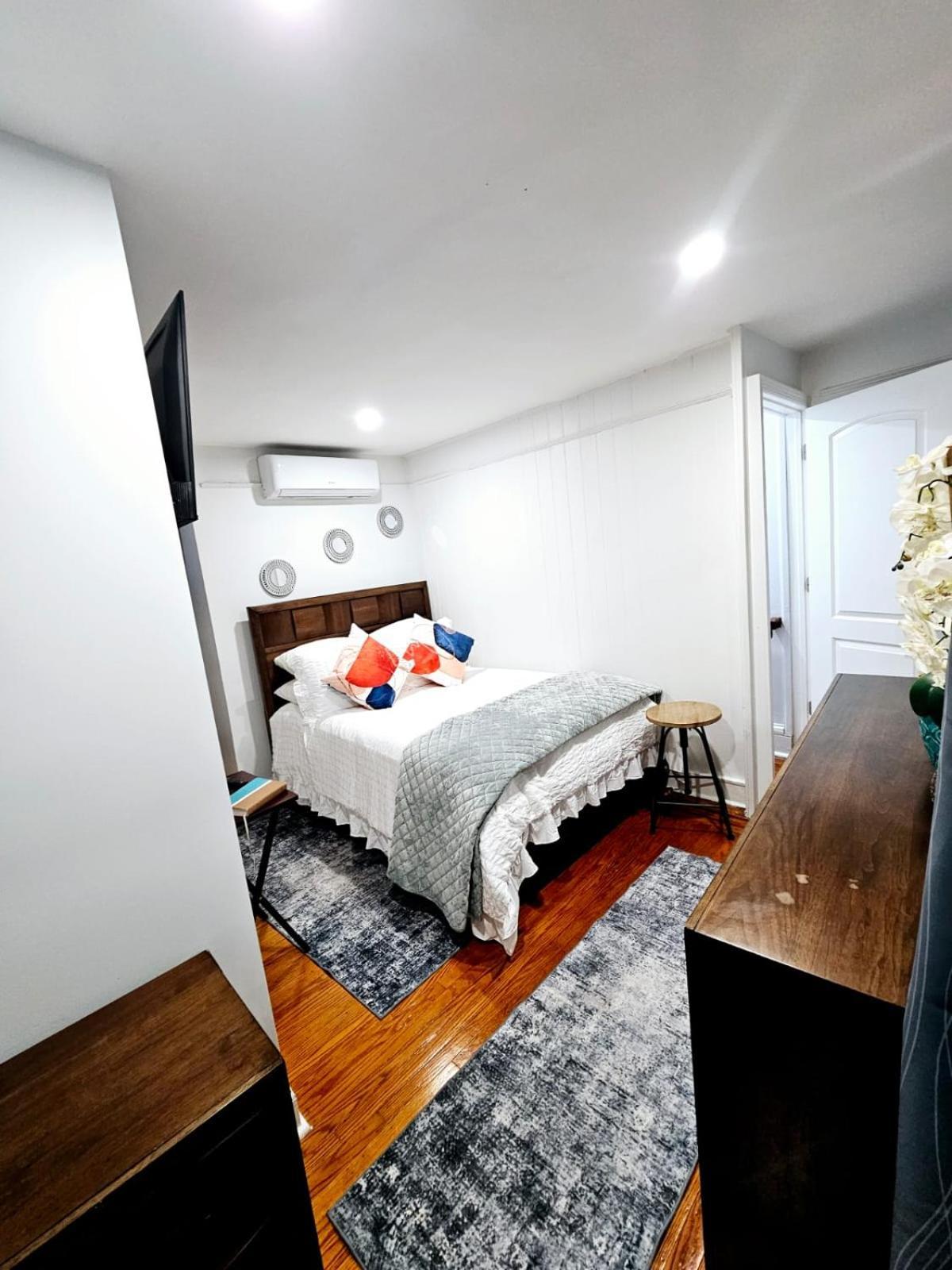 Cozy Nearby Barclay Center Apartment *