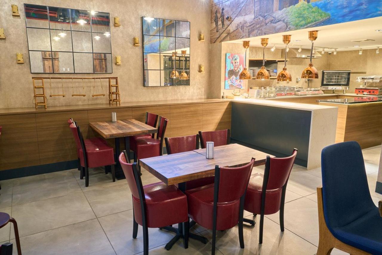 42 Williamsburg Hotel New York