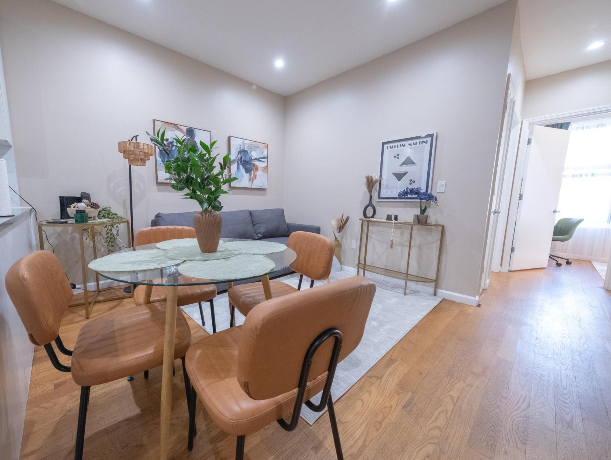 3br Two Blocks To Park Elevator, Laundry, Virtual Doorman Apartment