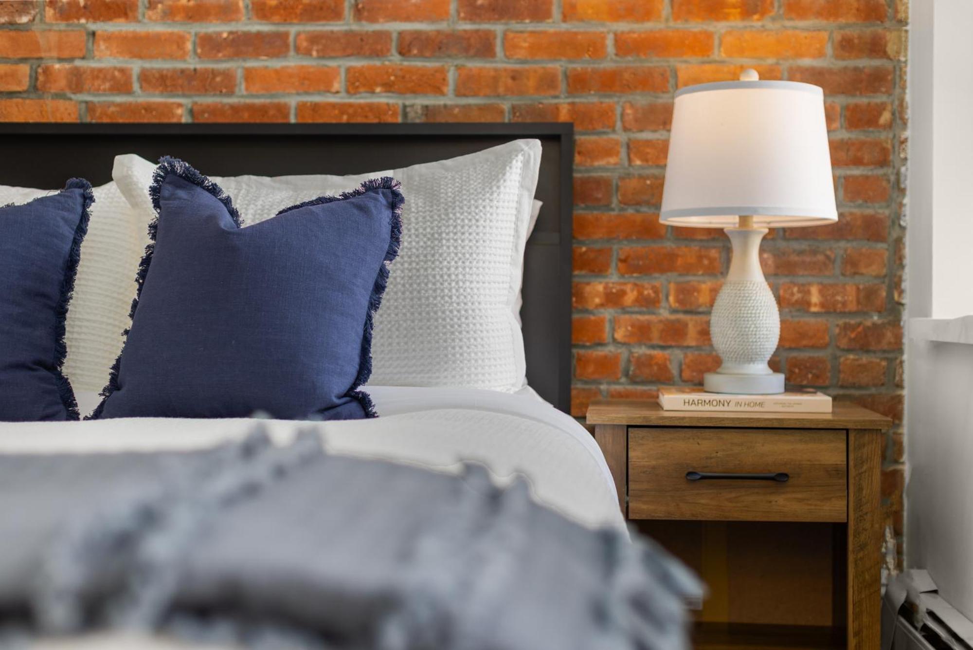 Rustic Nyc In Trendy Hudson Yard