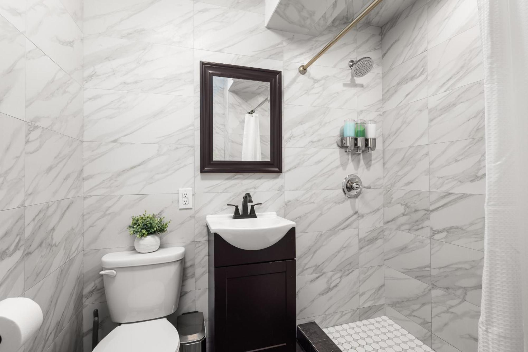 Beautifully Designed 3 Bdr In Dumbo Nyc New York