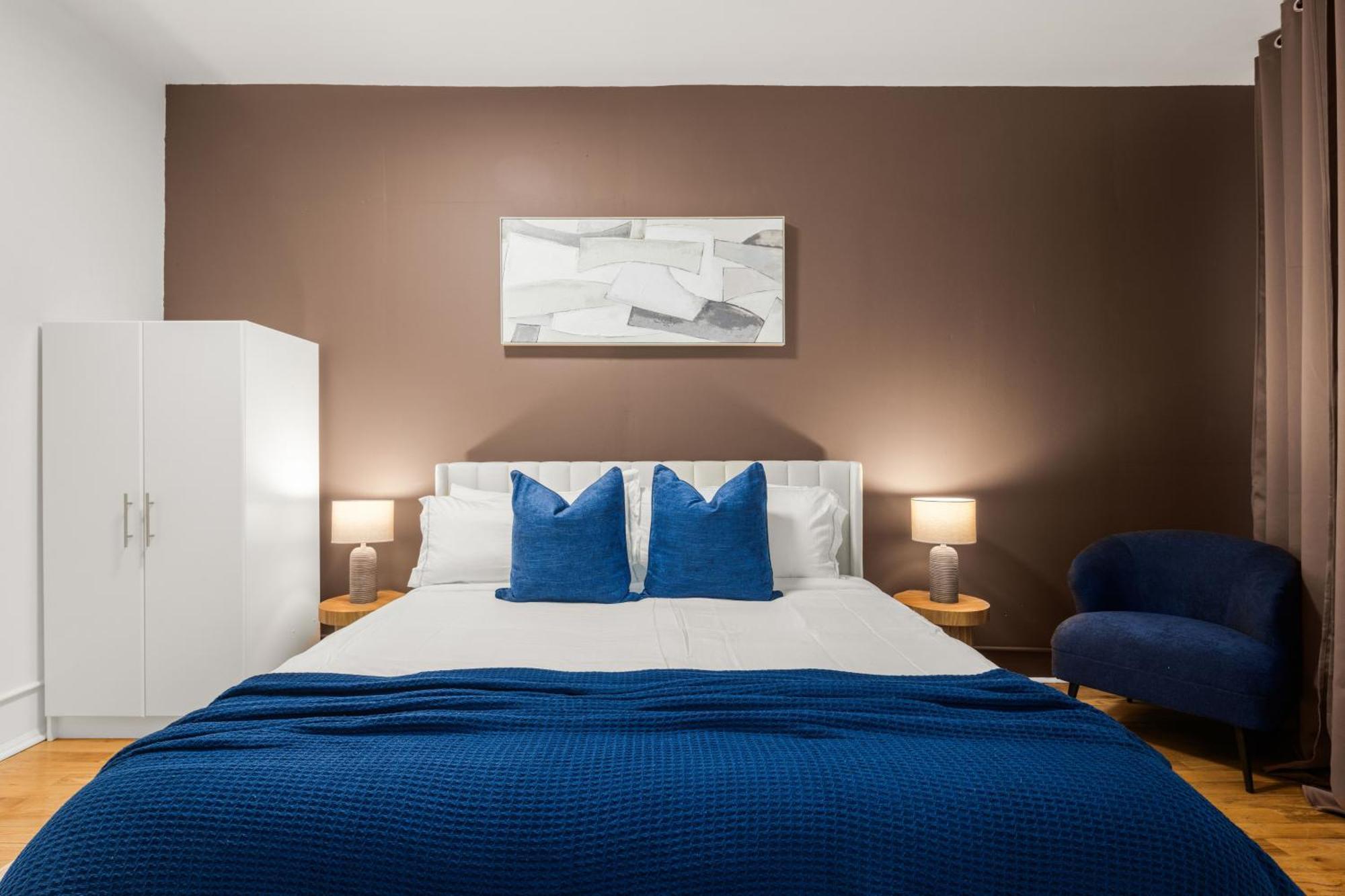 Beautifully Designed 3 Bdr In Dumbo Nyc