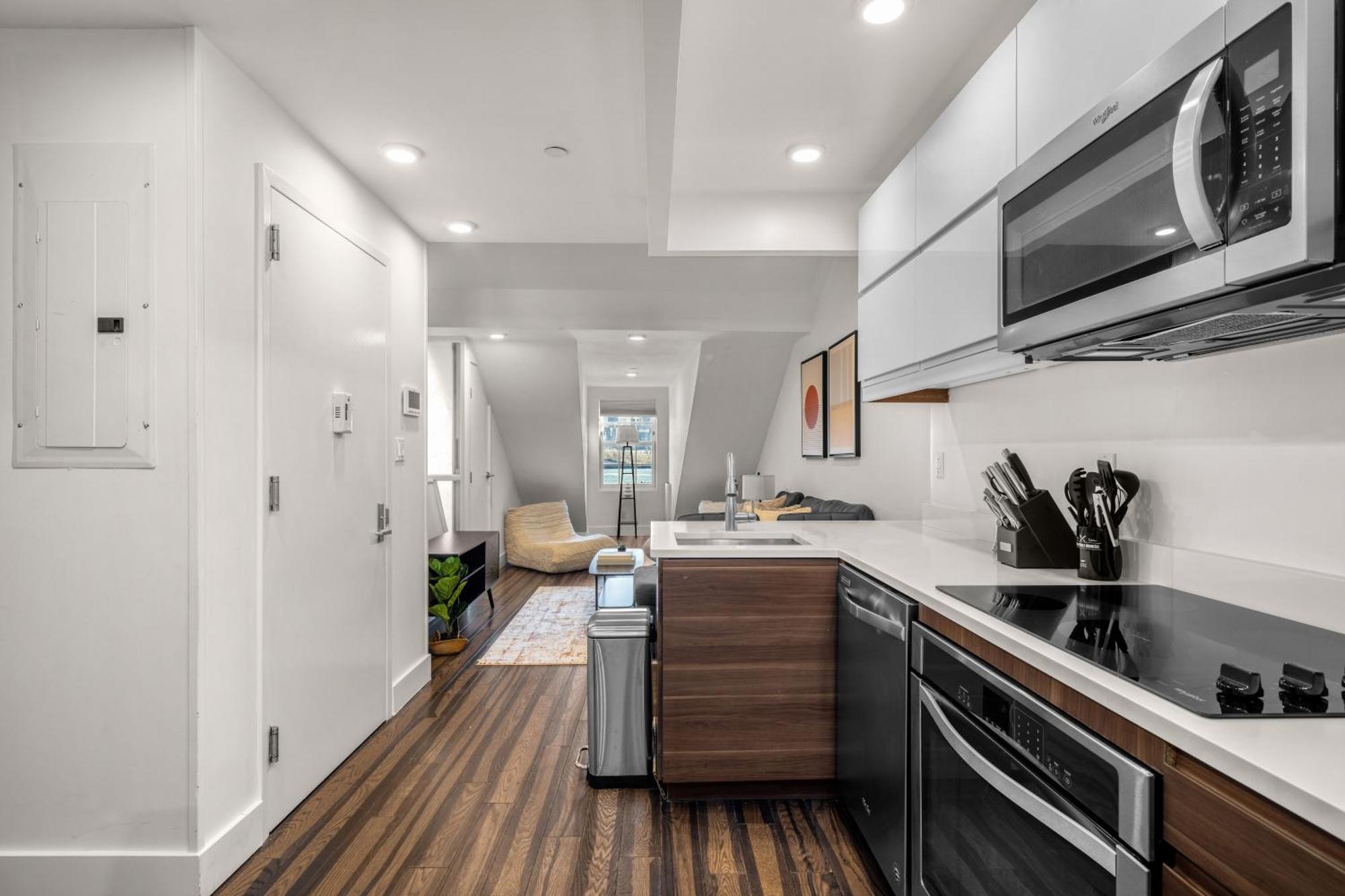 Lower Manhattan 3br Gem, Perfect For Families Apartment