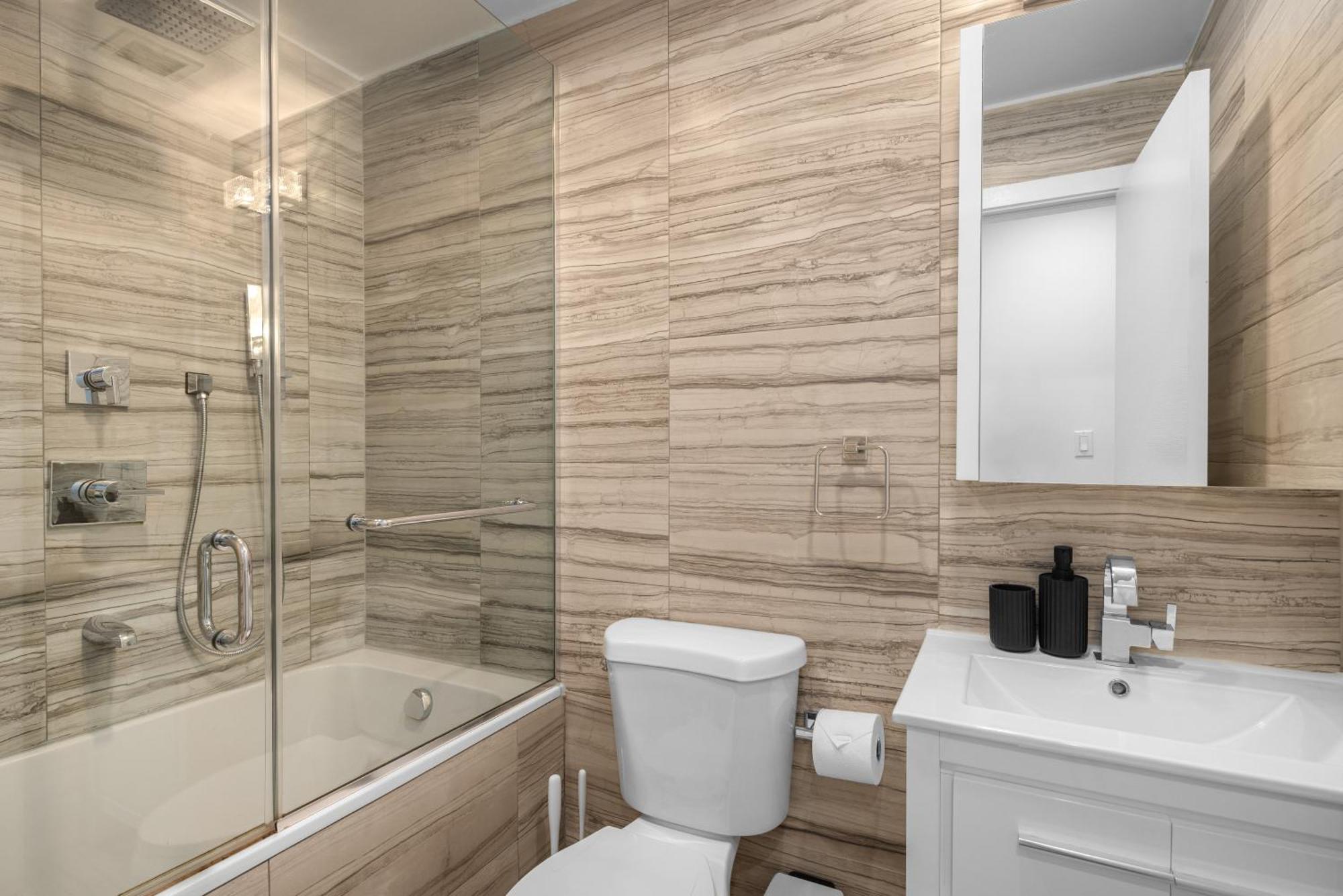 Lower Manhattan 3br Gem, Perfect For Families New York