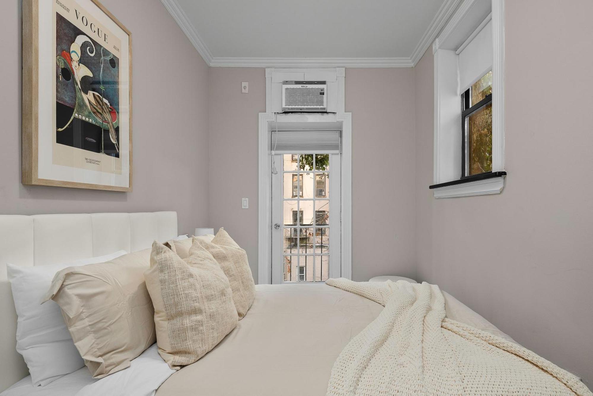 Spacious Midtown Retreat 2br Nyc Haven Near Landmarks Apartment New York