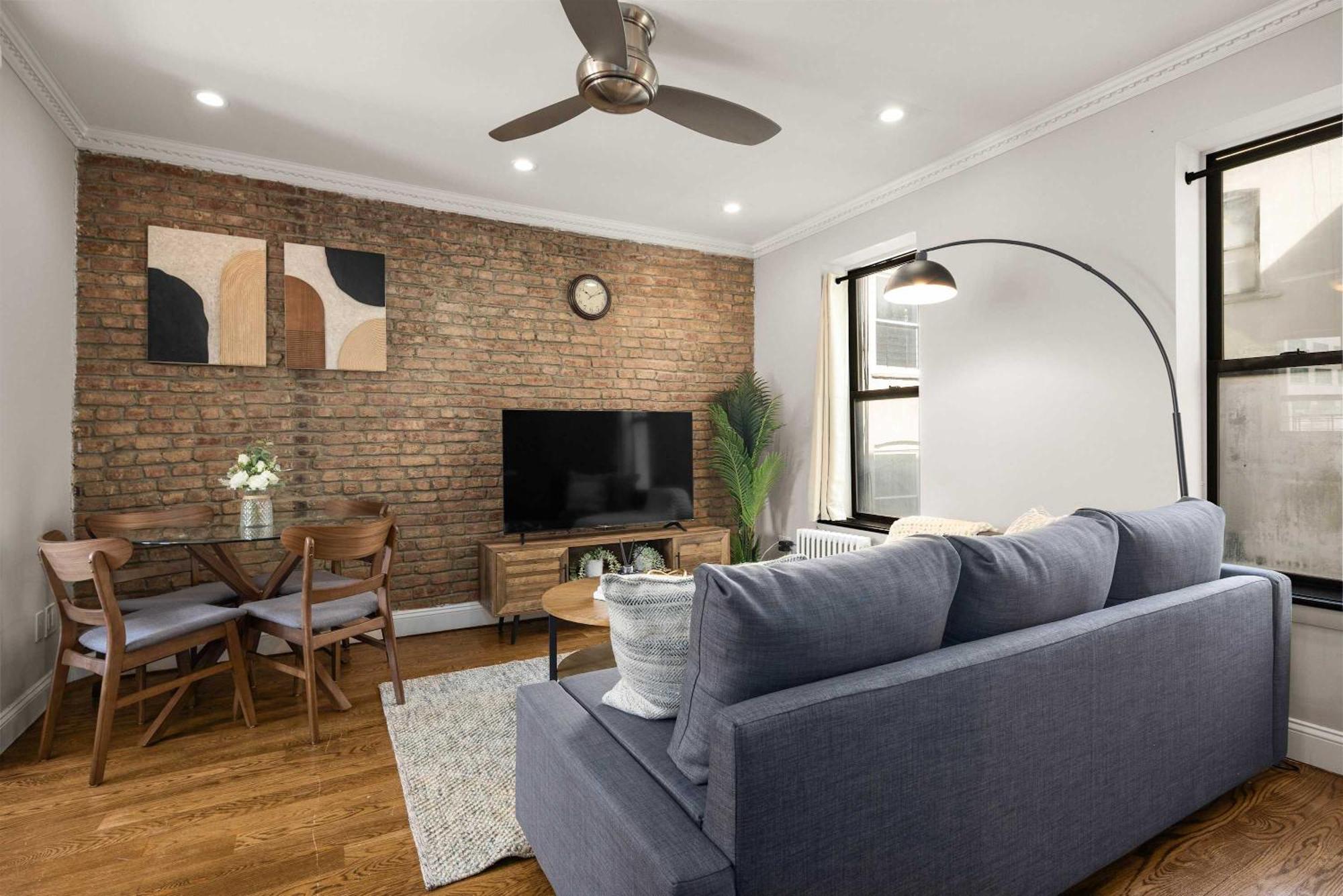 Stylish Nyc Retreat Near Attractions