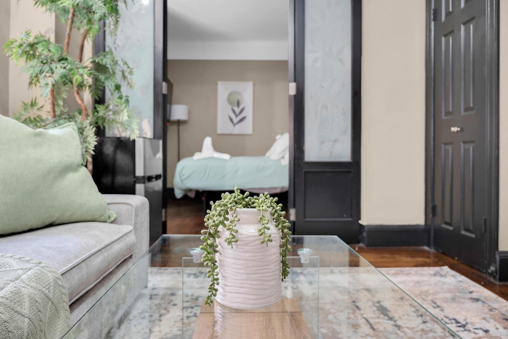 Nyc Walking Distance To Everywhere! *