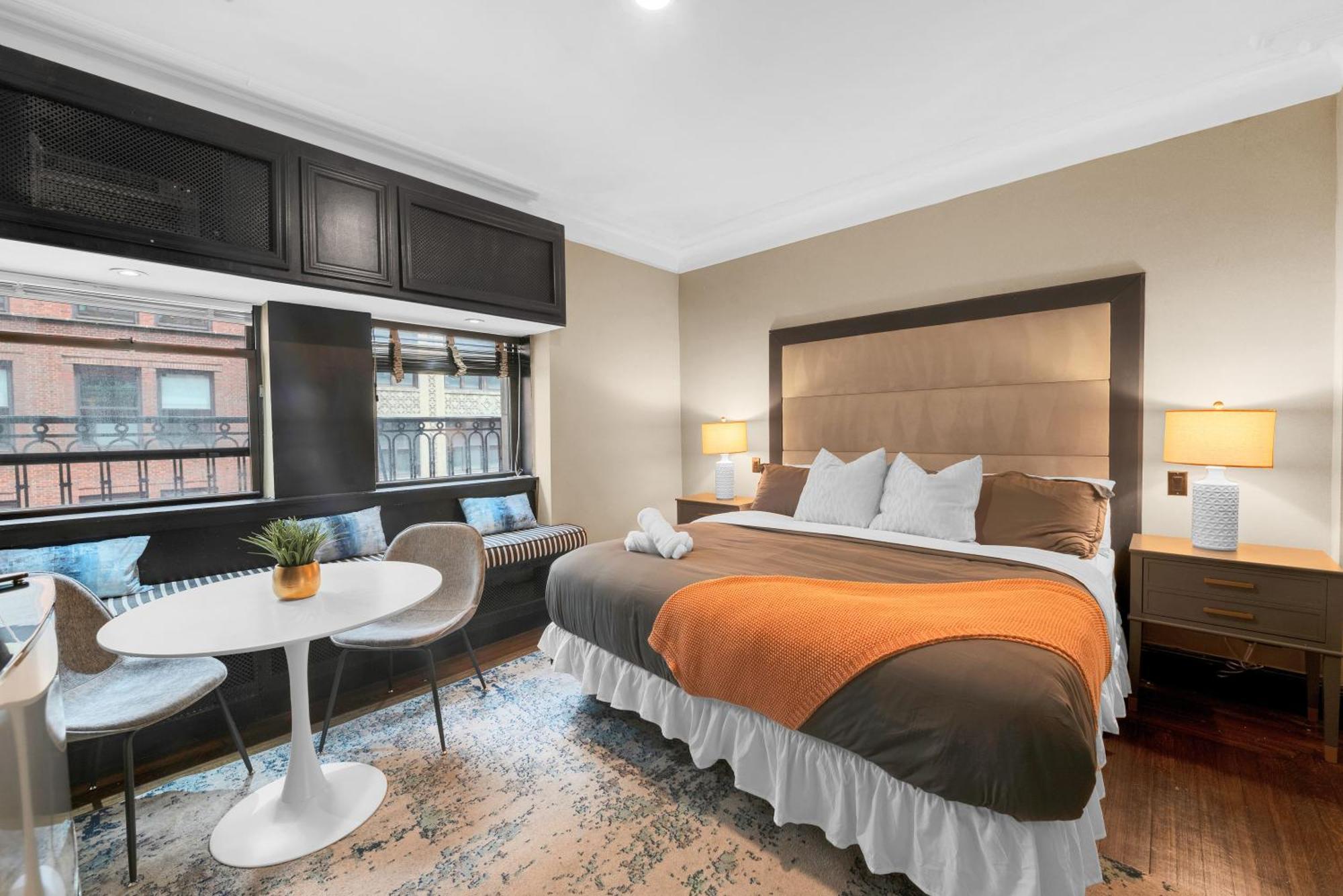 Nyc In The Location! Walking Distance To Everything! * New York
