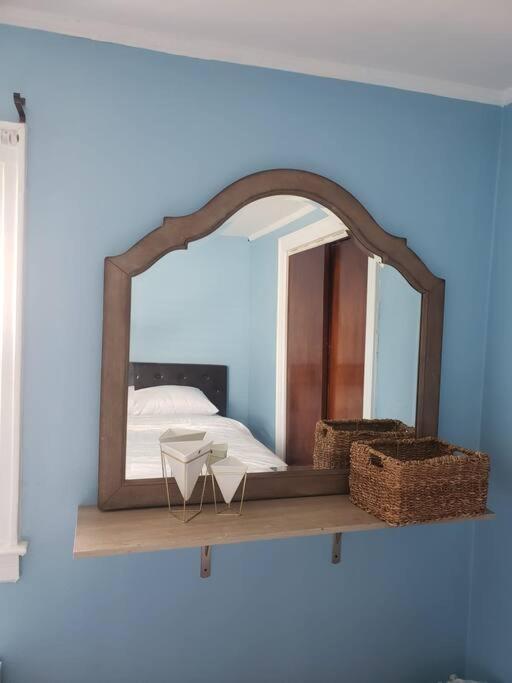 Apartment With Ayana In St Albans New York
