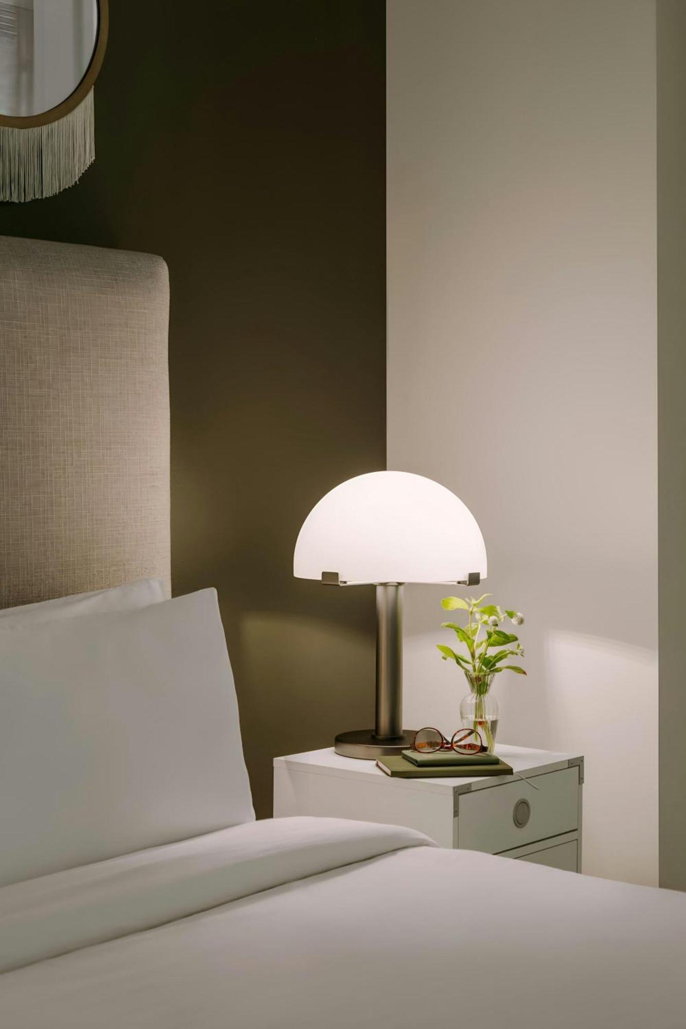 Sonder By Marriott Bonvoy Battery Park Financial District 4* New York