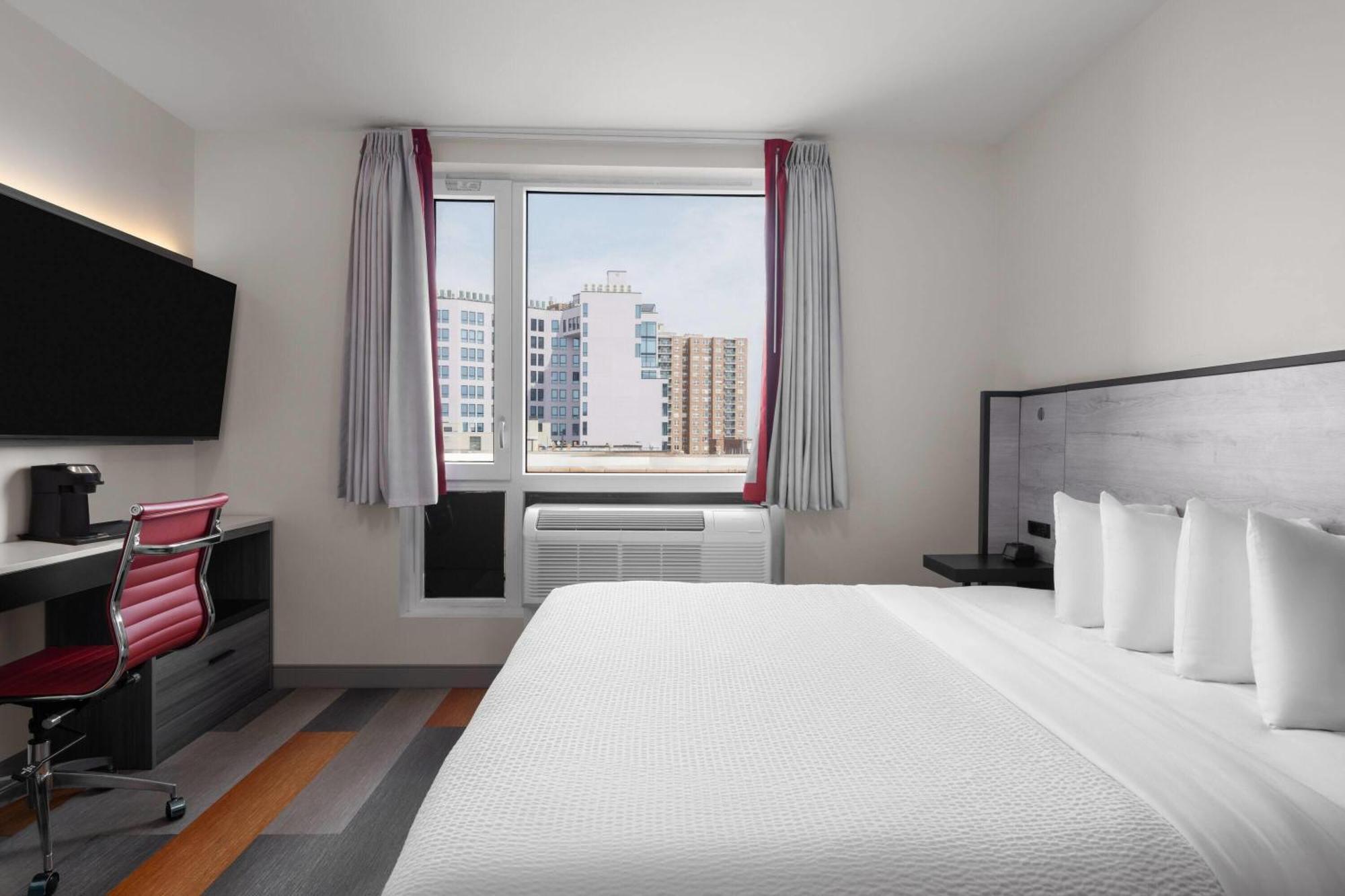Ramada By Wyndham Brooklyn Near Flatbush 3*