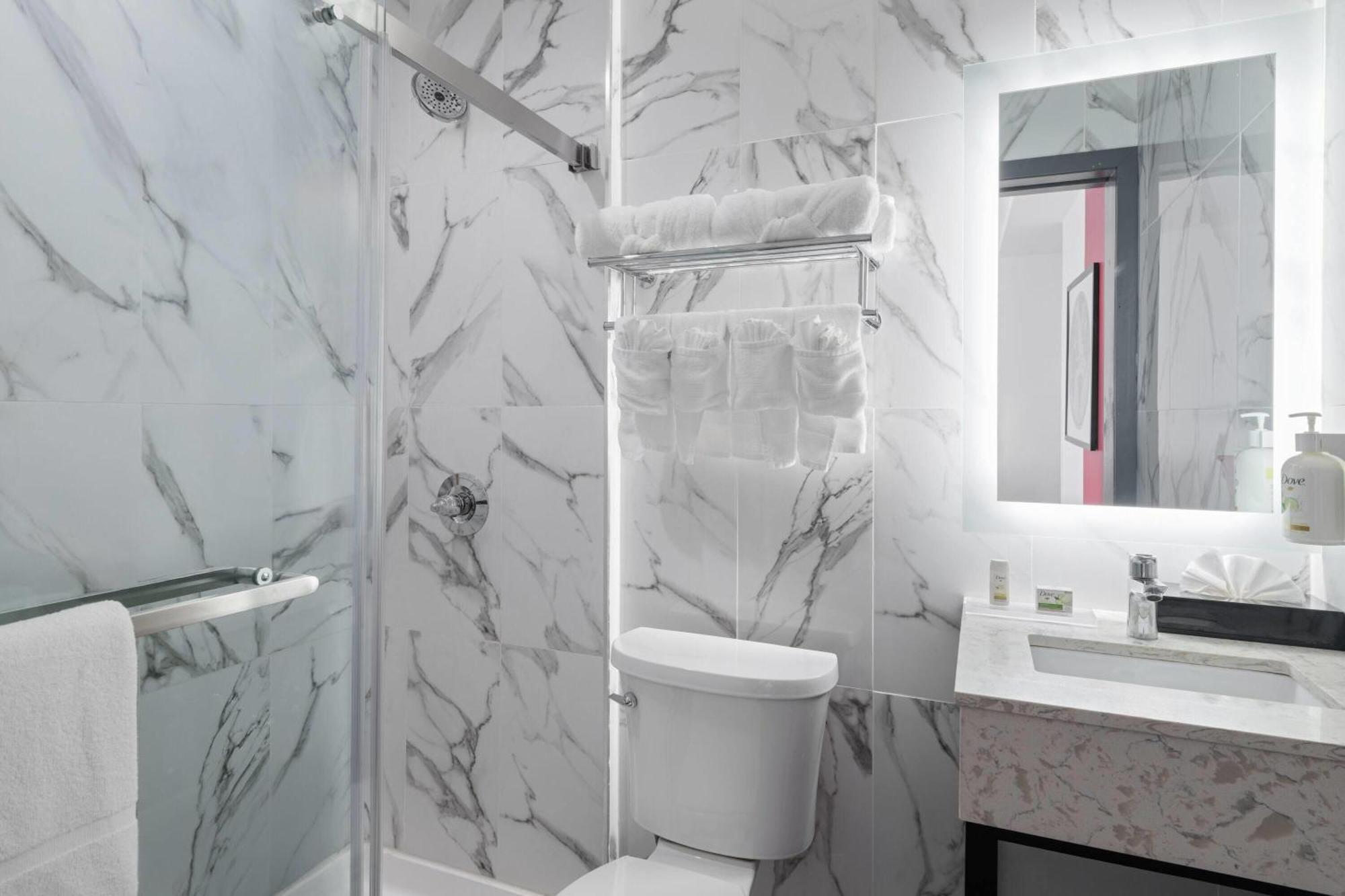 Ramada By Wyndham Brooklyn Near Flatbush New York