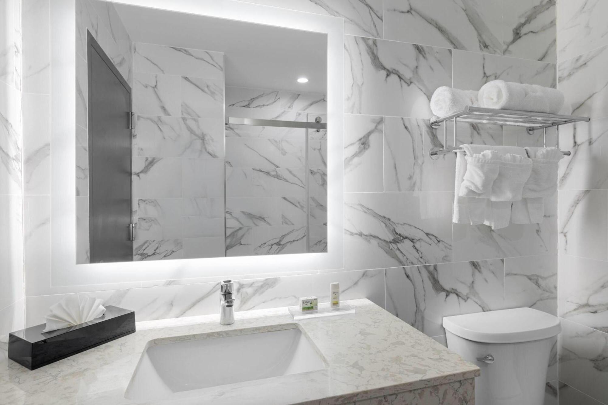 Hotel Ramada By Wyndham Brooklyn Near Flatbush New York