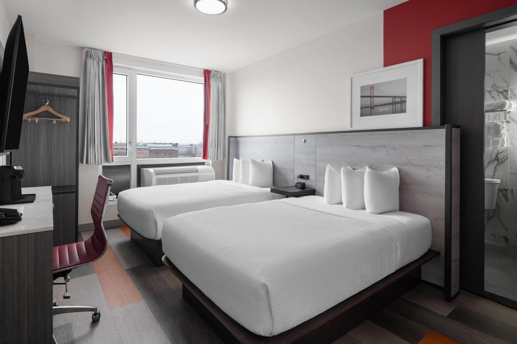 Ramada By Wyndham Brooklyn Near Flatbush 3*