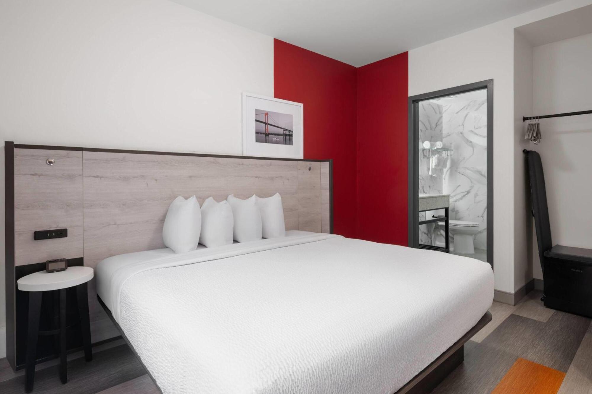 Ramada By Wyndham Brooklyn Near Flatbush Hotel