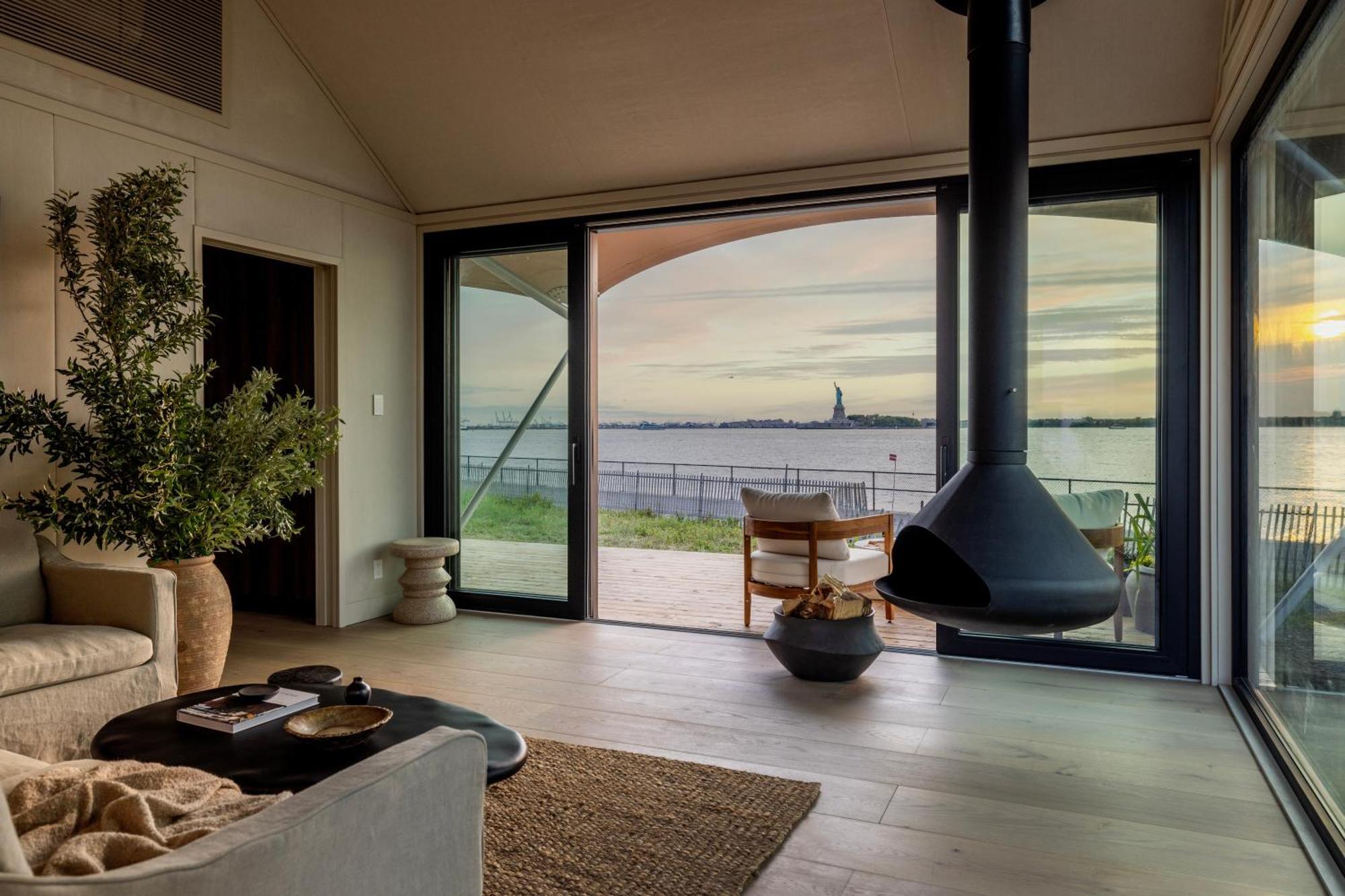 Collective Retreats Governors Island Campingplatz 4*