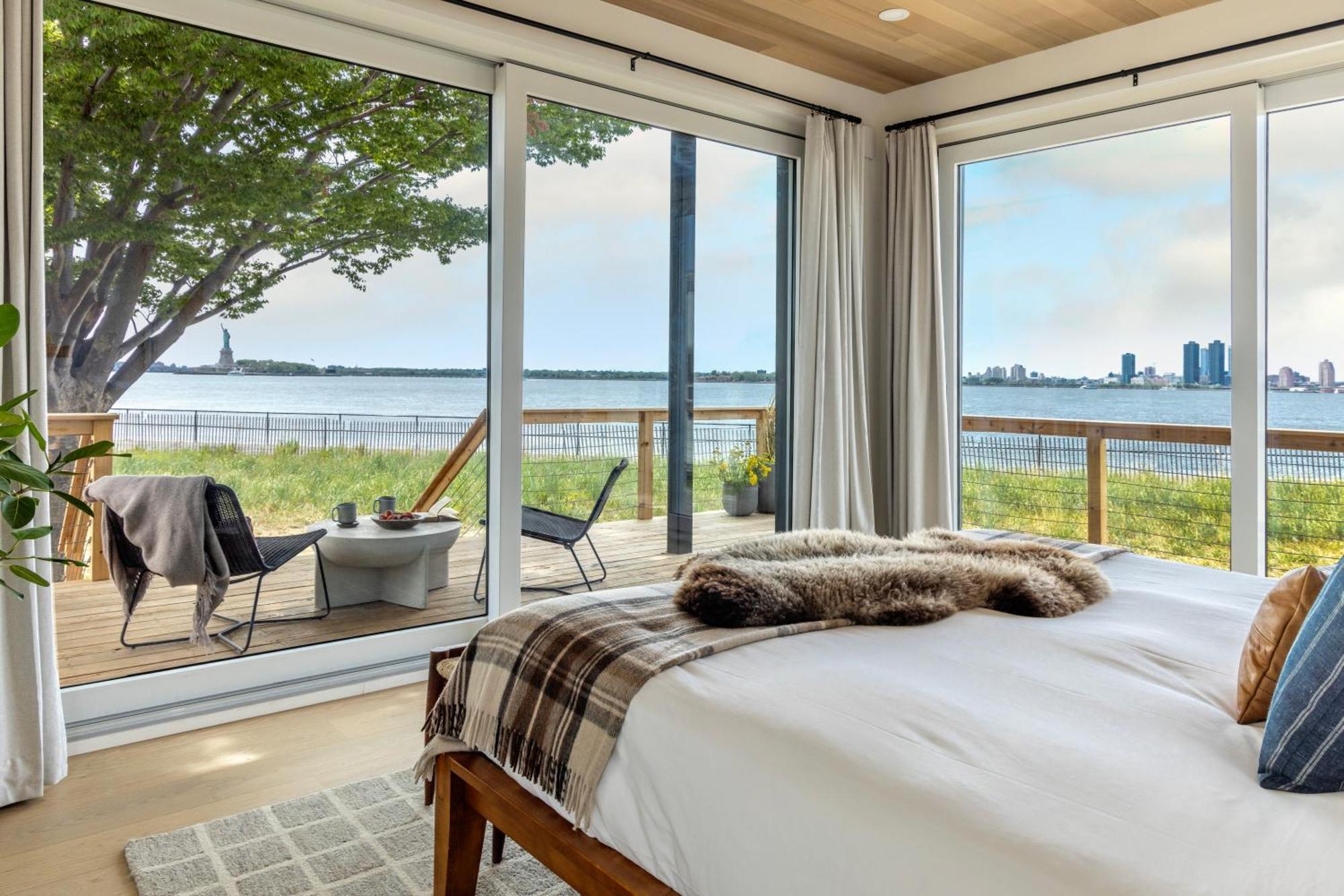 Collective Retreats Governors Island 4* New York