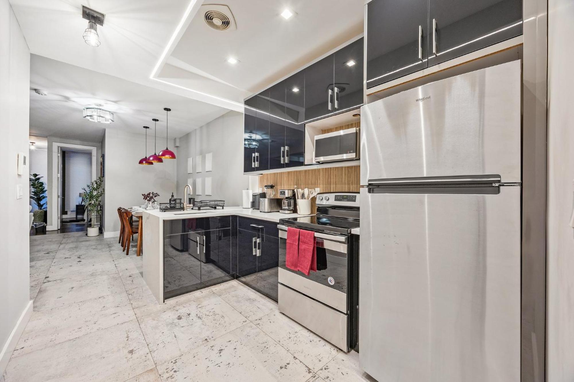 Mid-century 5br And 5 Baths W Ps5 & Laundry Appartement New York
