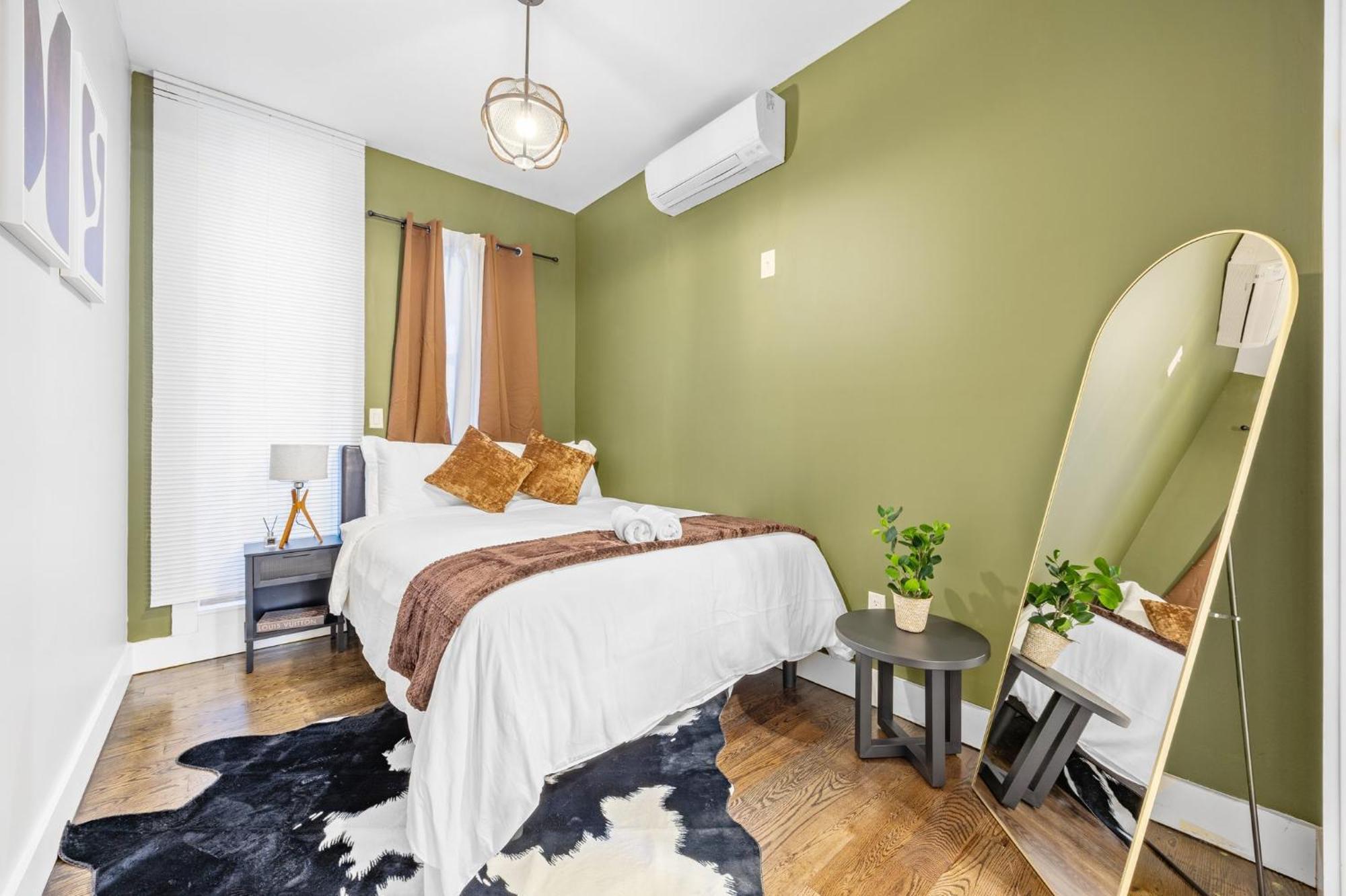 Mid-century 5br And 5 Baths W Ps5 & Laundry Appartement New York
