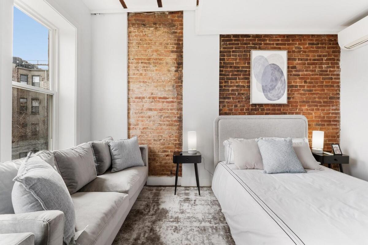 Apartment Chic In The Heart Of Brooklyn New York