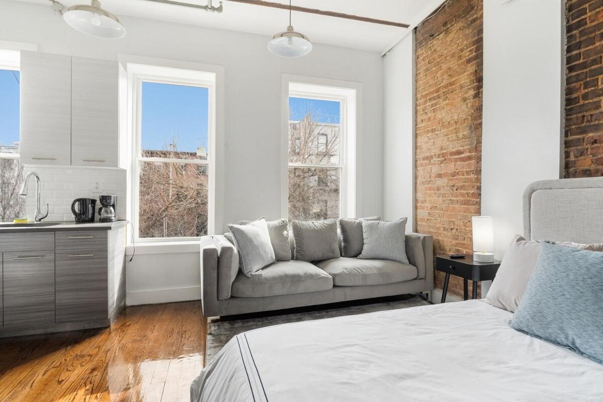 Apartment Chic In The Heart Of Brooklyn *