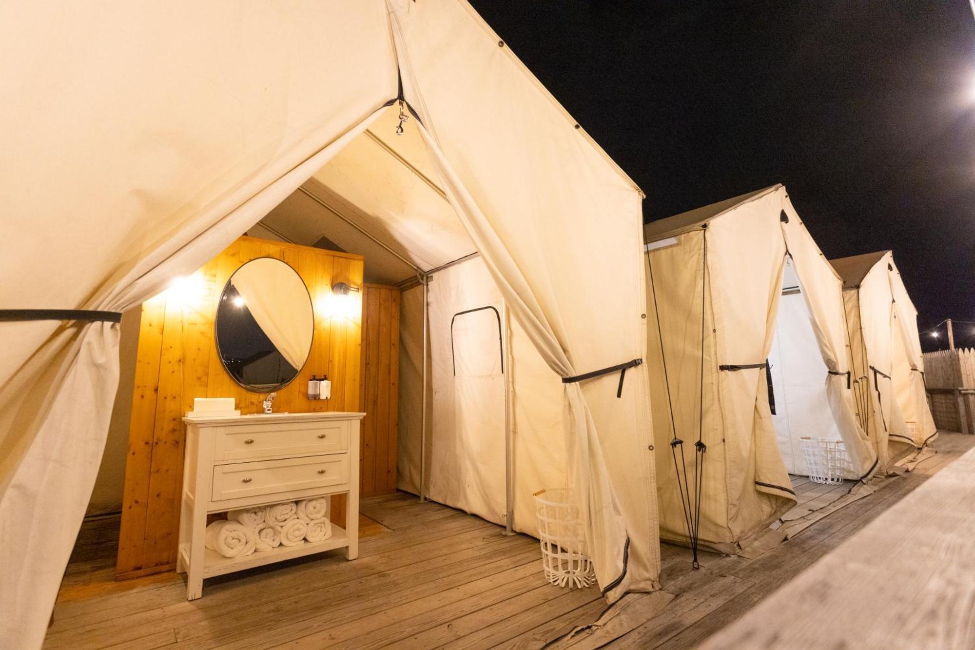 Campingplatz Collective Retreats Governors Island New York