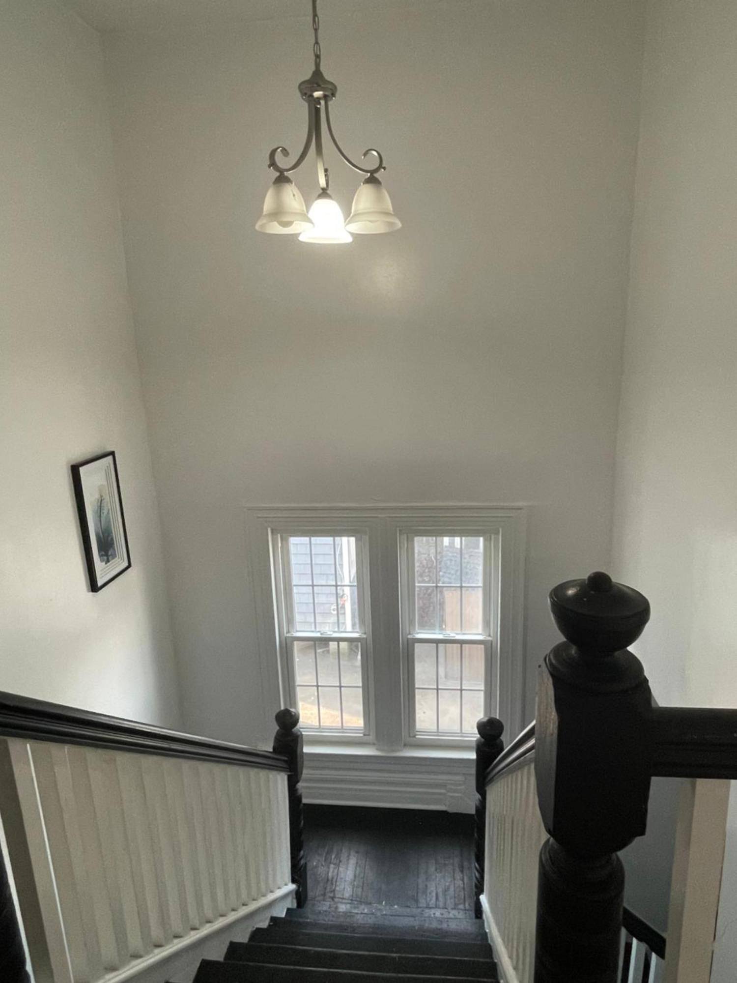 Gorgeous Victorian House!! Entire In Sam's Villa New York
