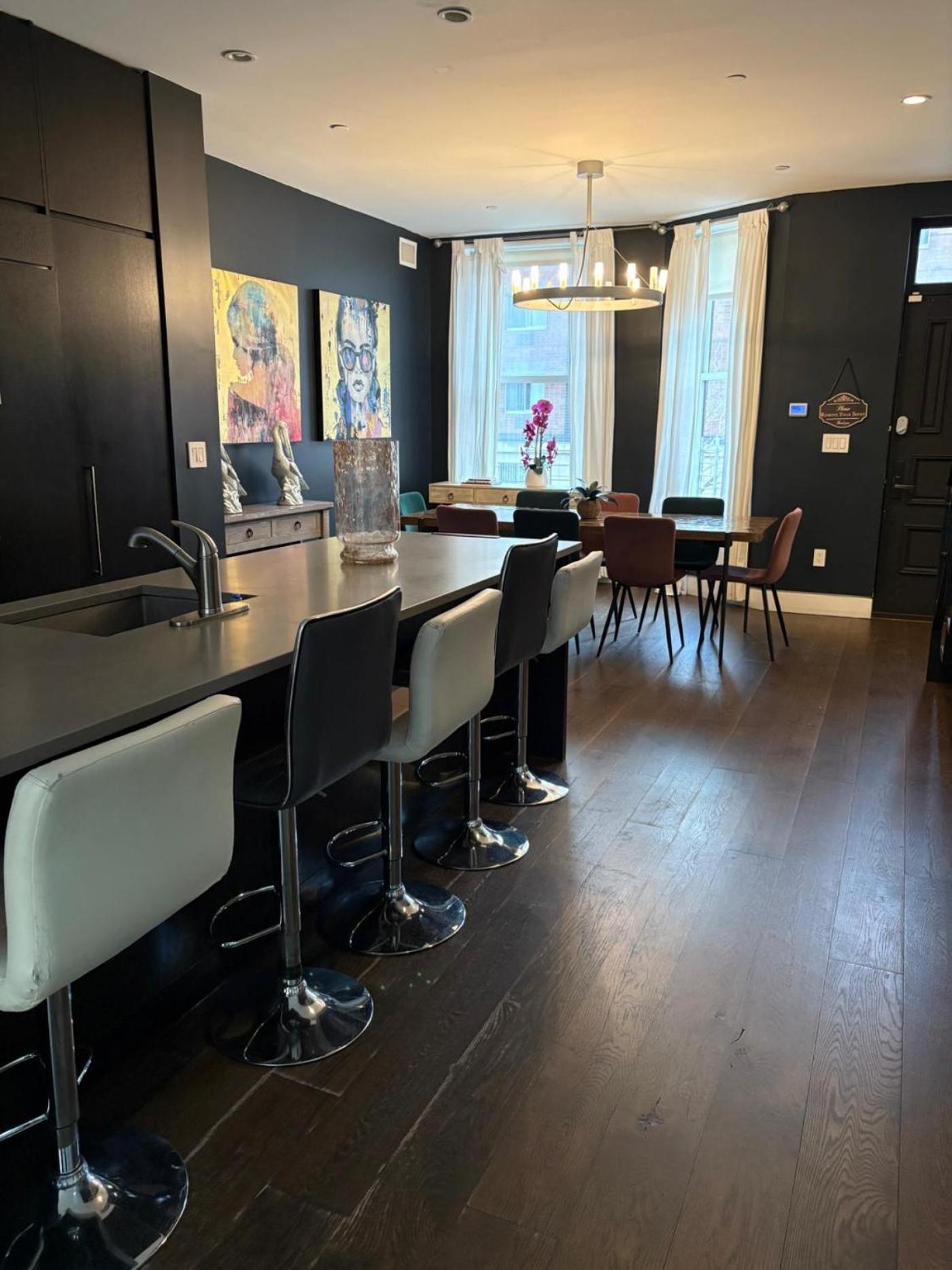 Harlem New Multi-million Dollar Manhattan Brownstone Hébergement de vacances New York