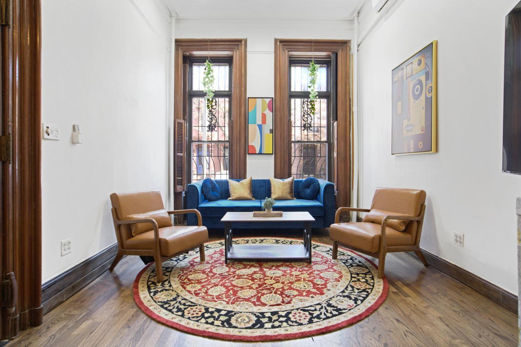 3Br Nyc Brownstone Game Room Backyard Patio * New York