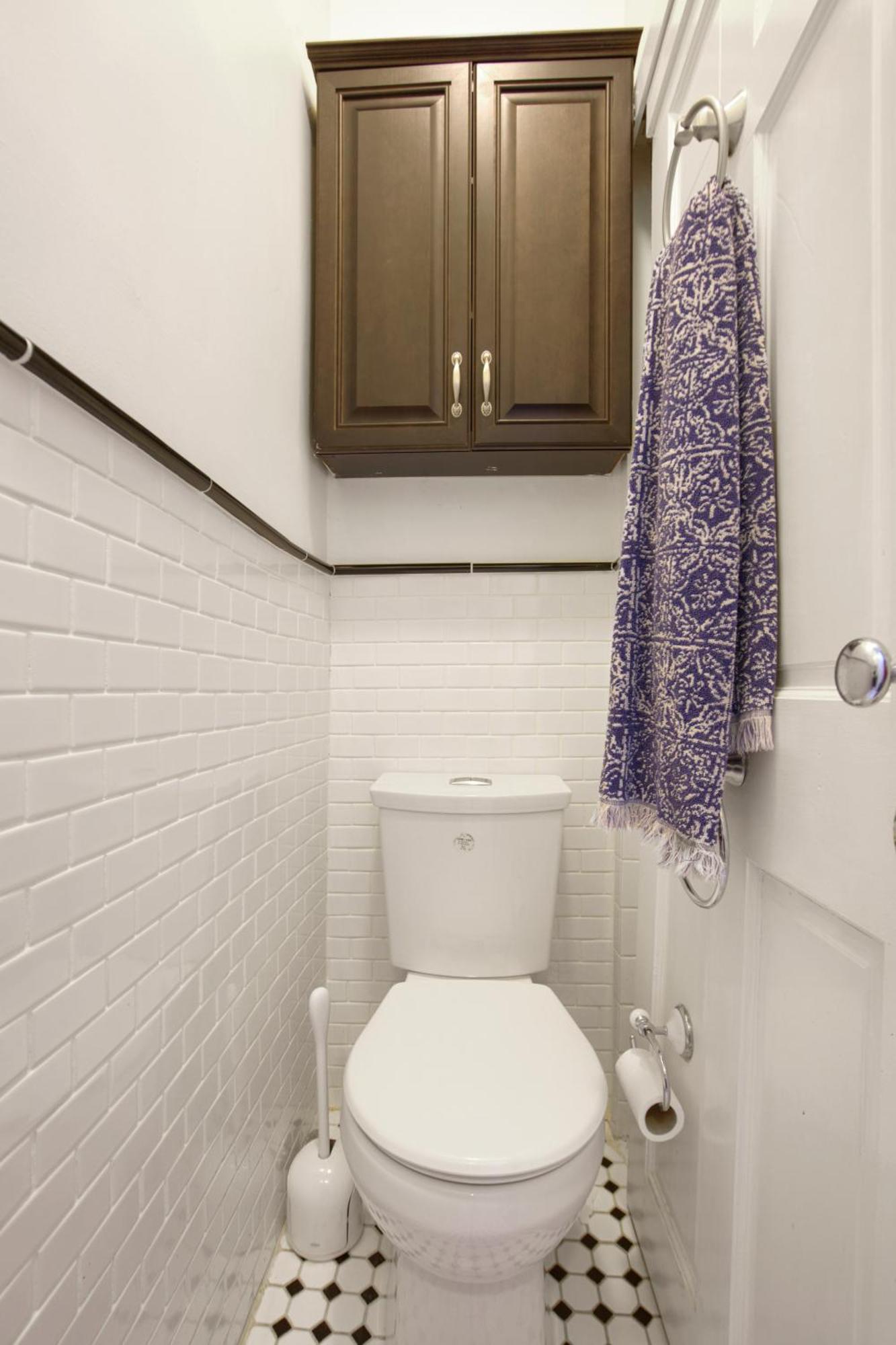 3br Nyc Brownstone Game Backyard Patio Apartment New York
