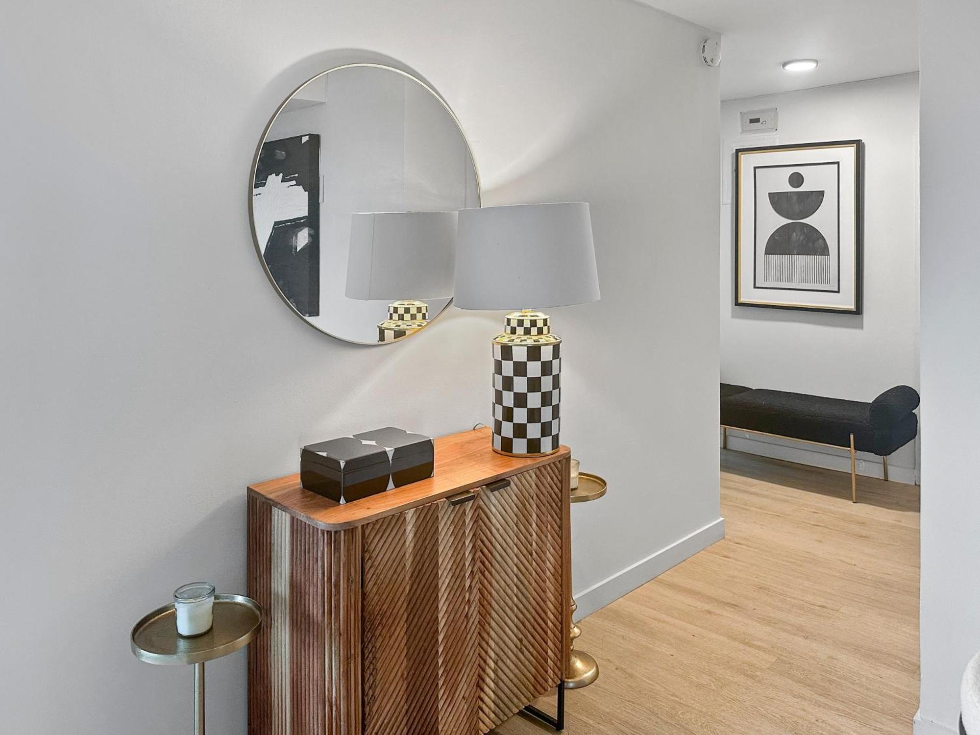 Nyc 5th Ave Park Penthouse Balcony 3bedroom Oasis Apartment