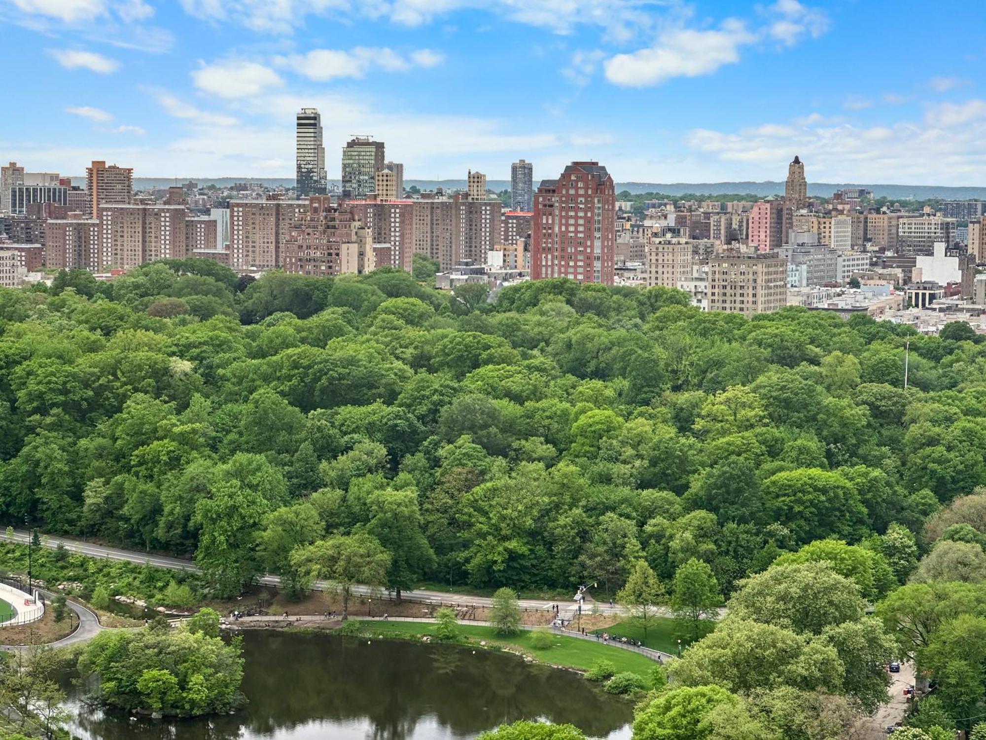 Apartment Nyc 5th Ave Park Penthouse Balcony 3bedroom Oasis New York