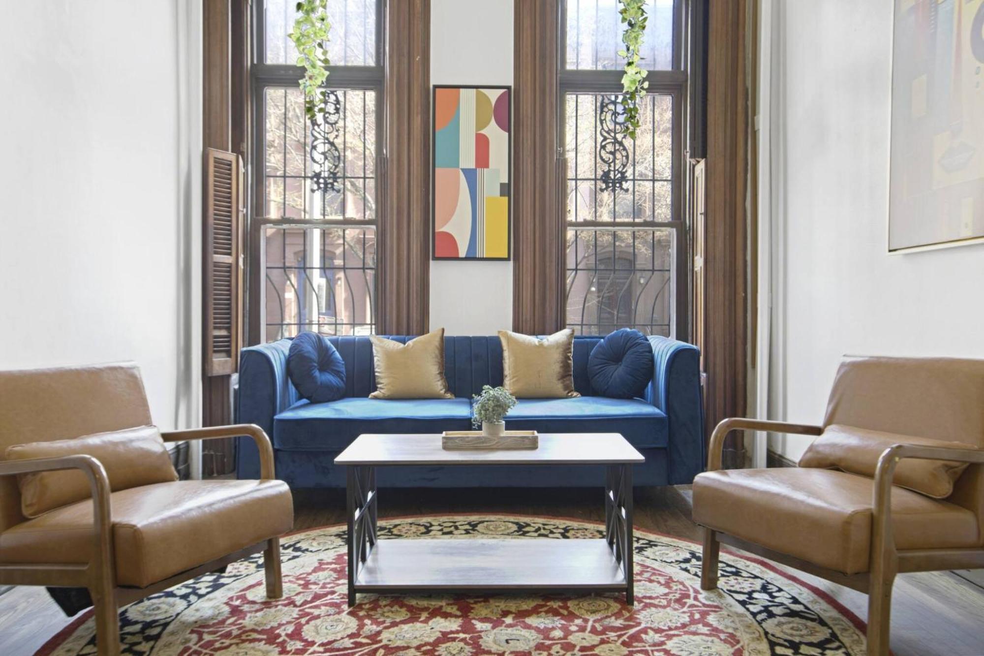 Apartment 3Br Nyc Brownstone Game Room Backyard Patio *
