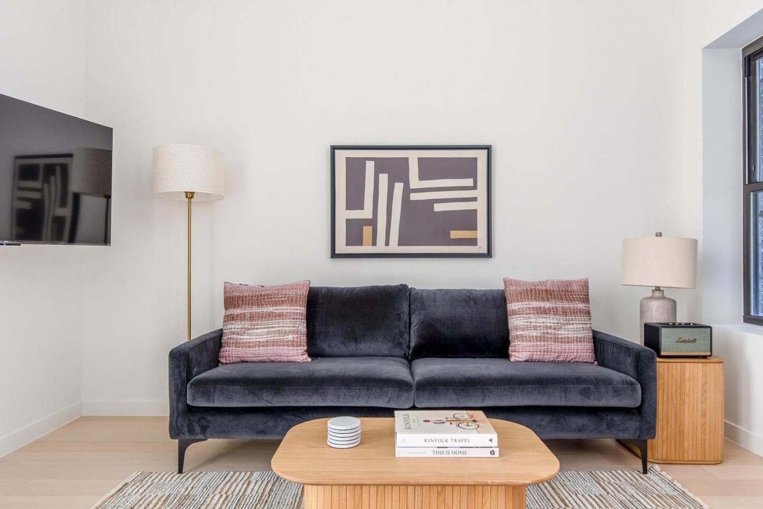 Uws 2br W Elevator Wd Nr Park Nyc-1300 * New York