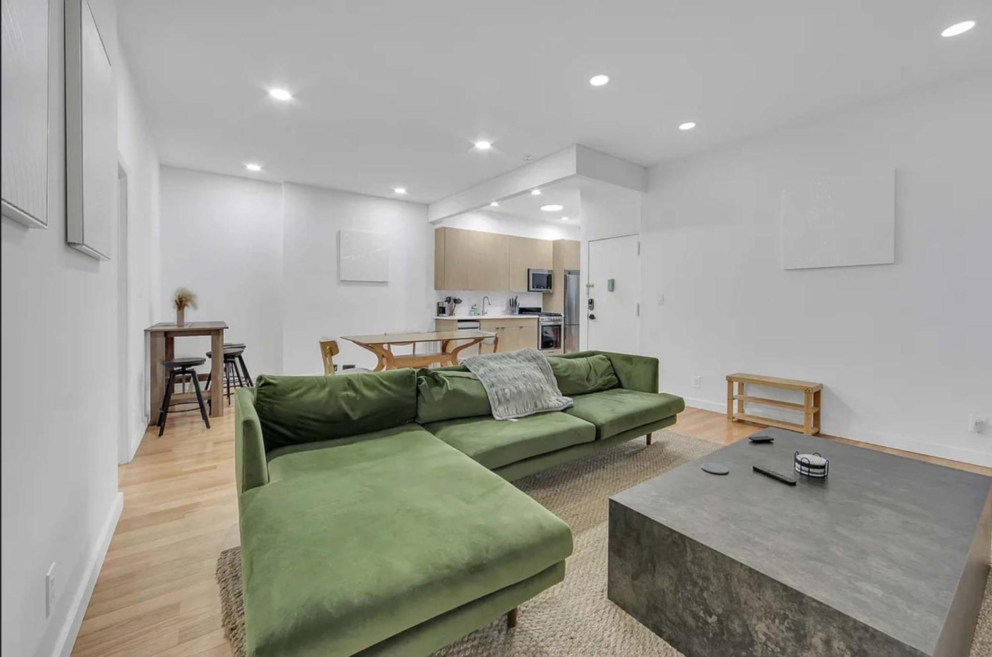 Apartment 51-1a Renovated 3br 2bath Prime Soho